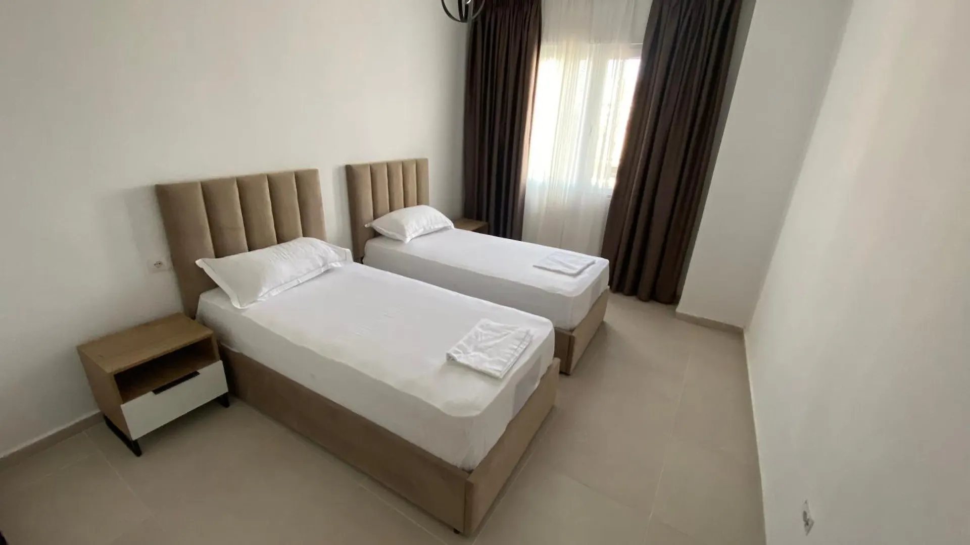 Family Retreat On The Beach By Wave Apartments Durres